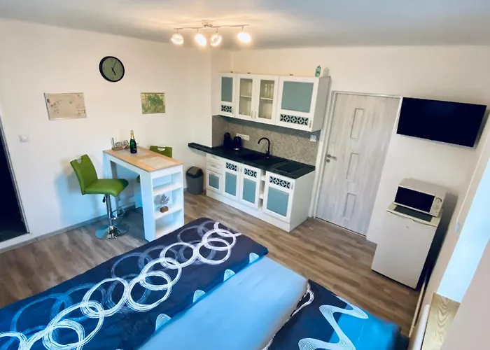 Utulny Apartman Pro Odpocinek I Zakladna Turistiky